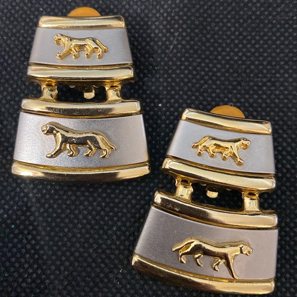 Vintage silver & gold tone dangling clip-on earrings with tiger design - Picture 2 of 4